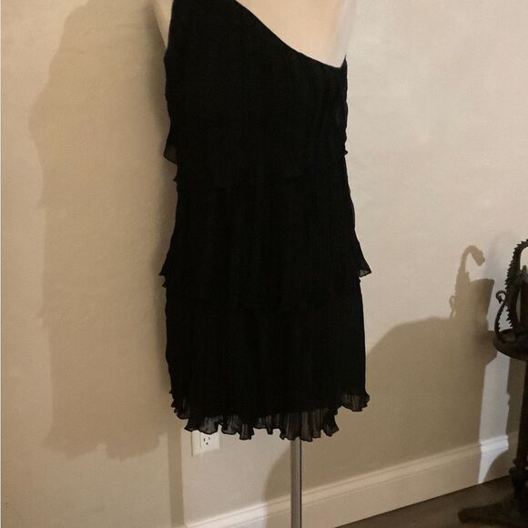 Black One-Shoulder Dress Tiered Dress Sz Small - Picture 3 of 5